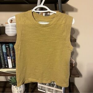 Faherty Women's Mustard Muscle Tee Size XS